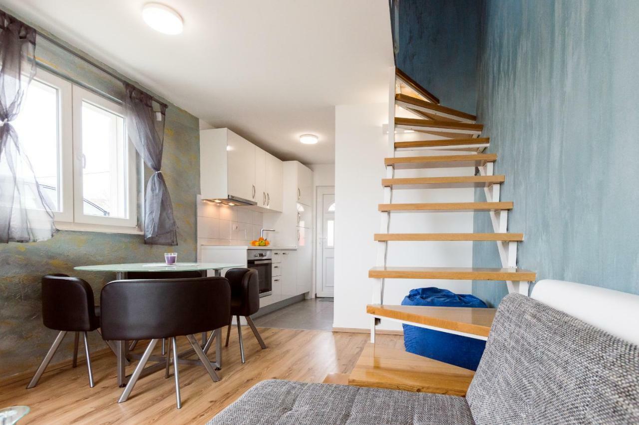Boutique Wind Rose Apartment by the beach Podstrana Extérieur photo
